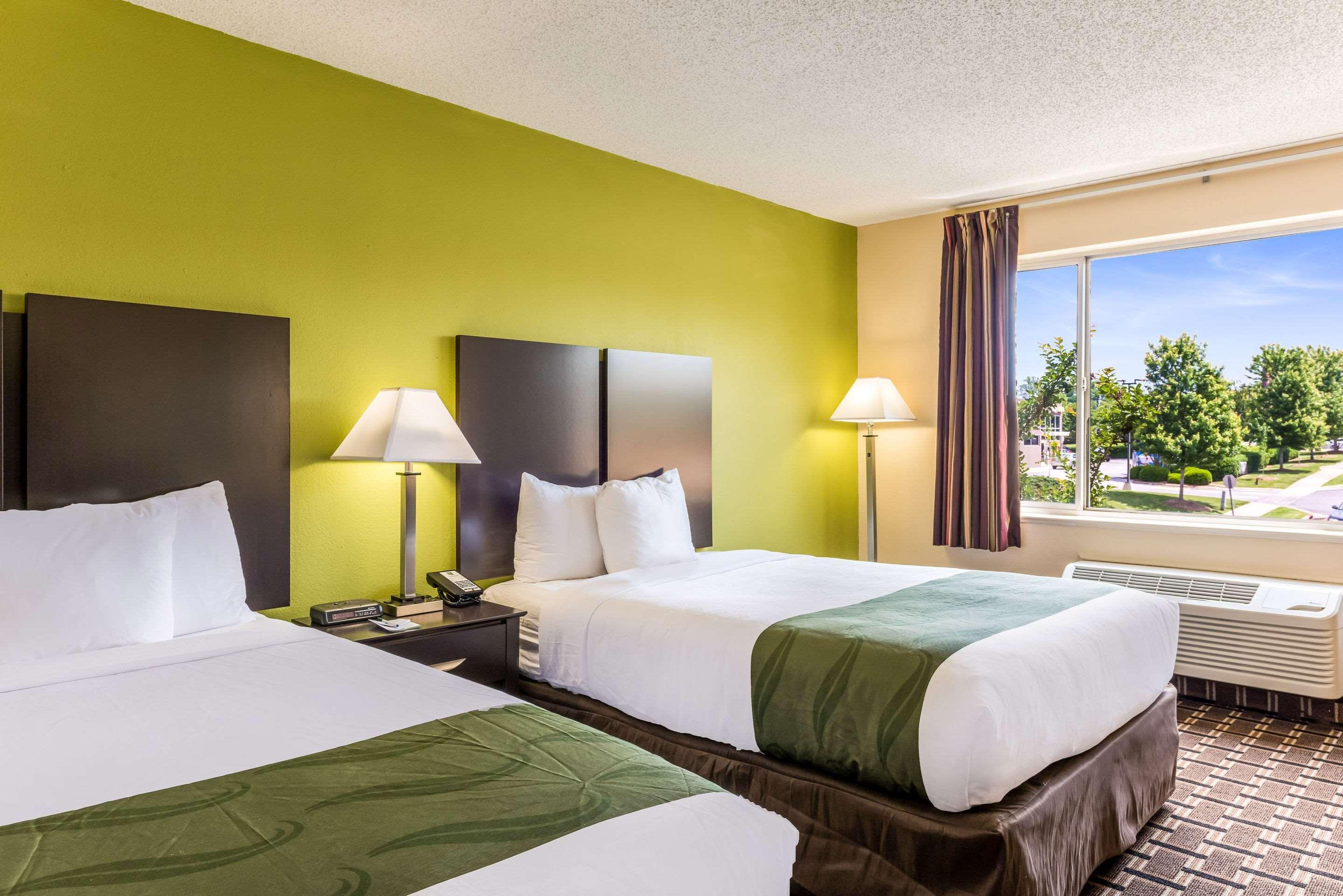 Quality Inn Huntersville Near Lake Norman Exterior foto